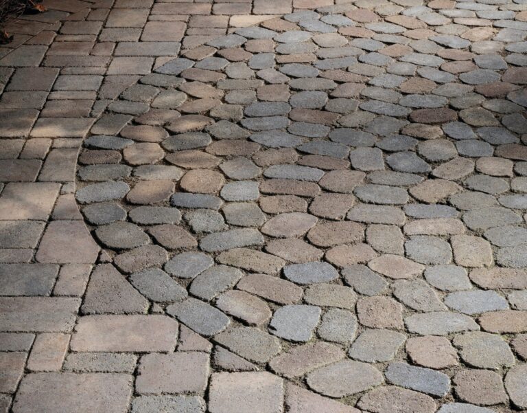 Pavés anciens Motifs de pose uniques