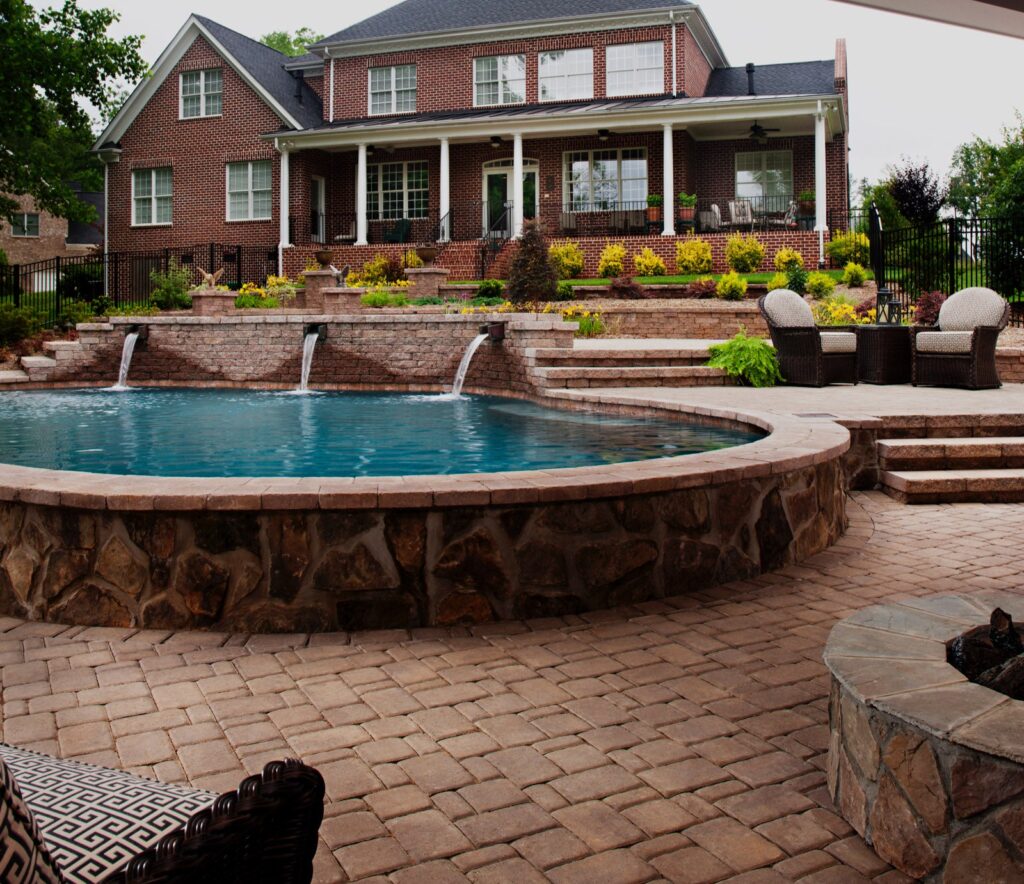 Terrasse de piscine Cambridge Cobble®
