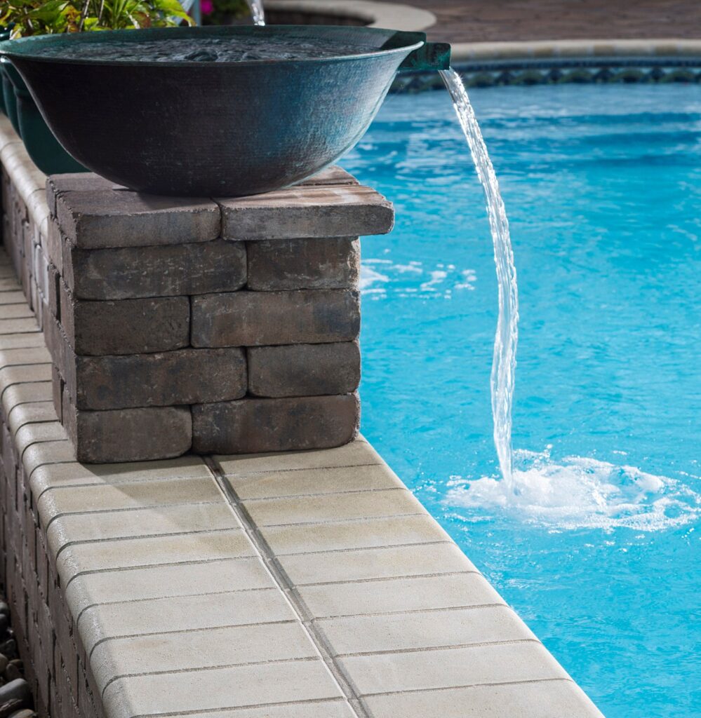 Élément aquatique de la colonne Weston Stone™